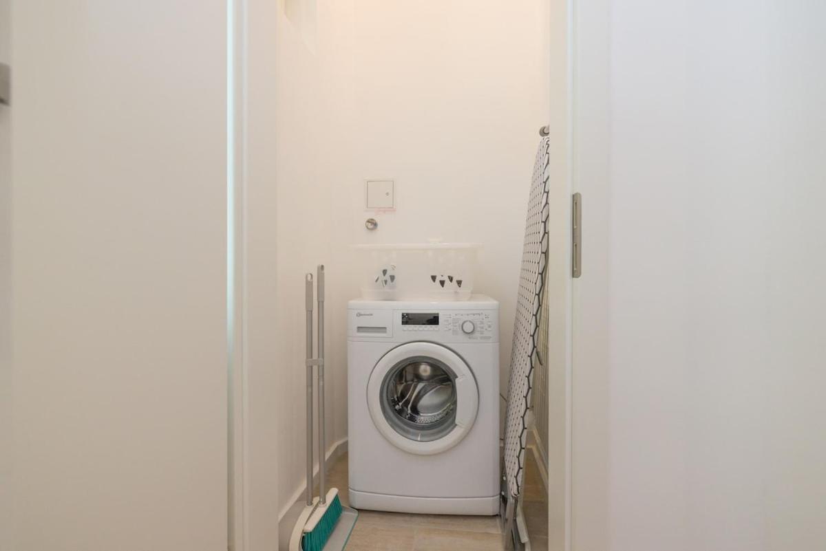 Close To Schoenbrunn I Bright Flat, Fast Wifi *